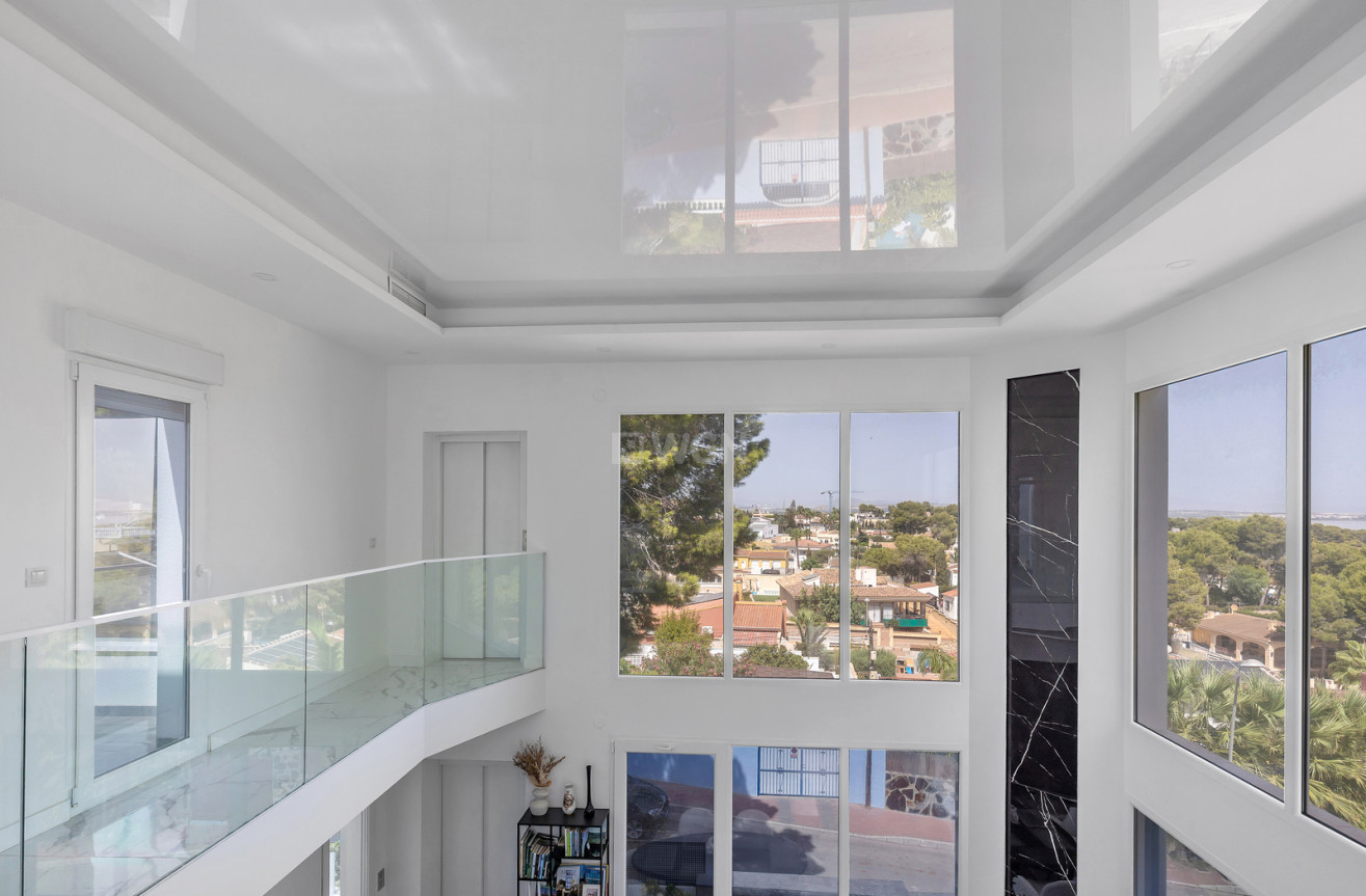 Odsprzedaż - Villa - Torrevieja - Costa Blanca