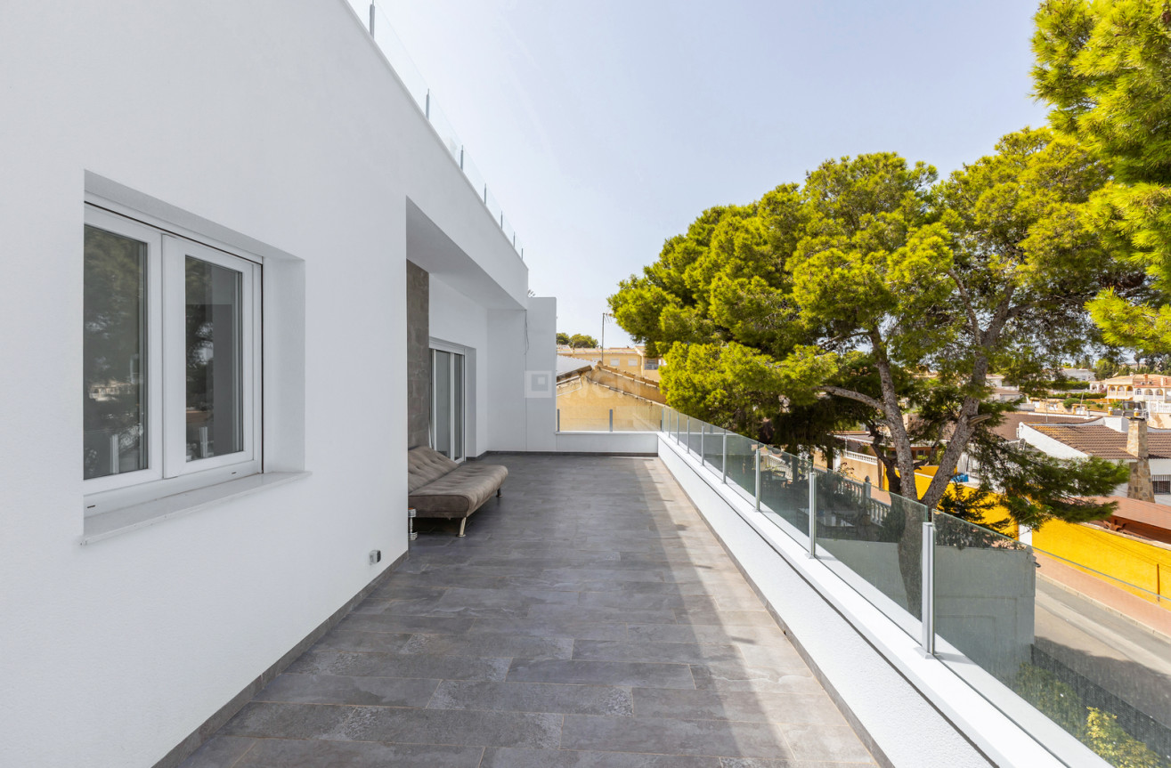 Odsprzedaż - Villa - Torrevieja - Costa Blanca