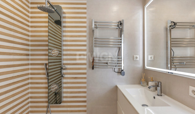 Odsprzedaż - Villa - Torrevieja - Costa Blanca