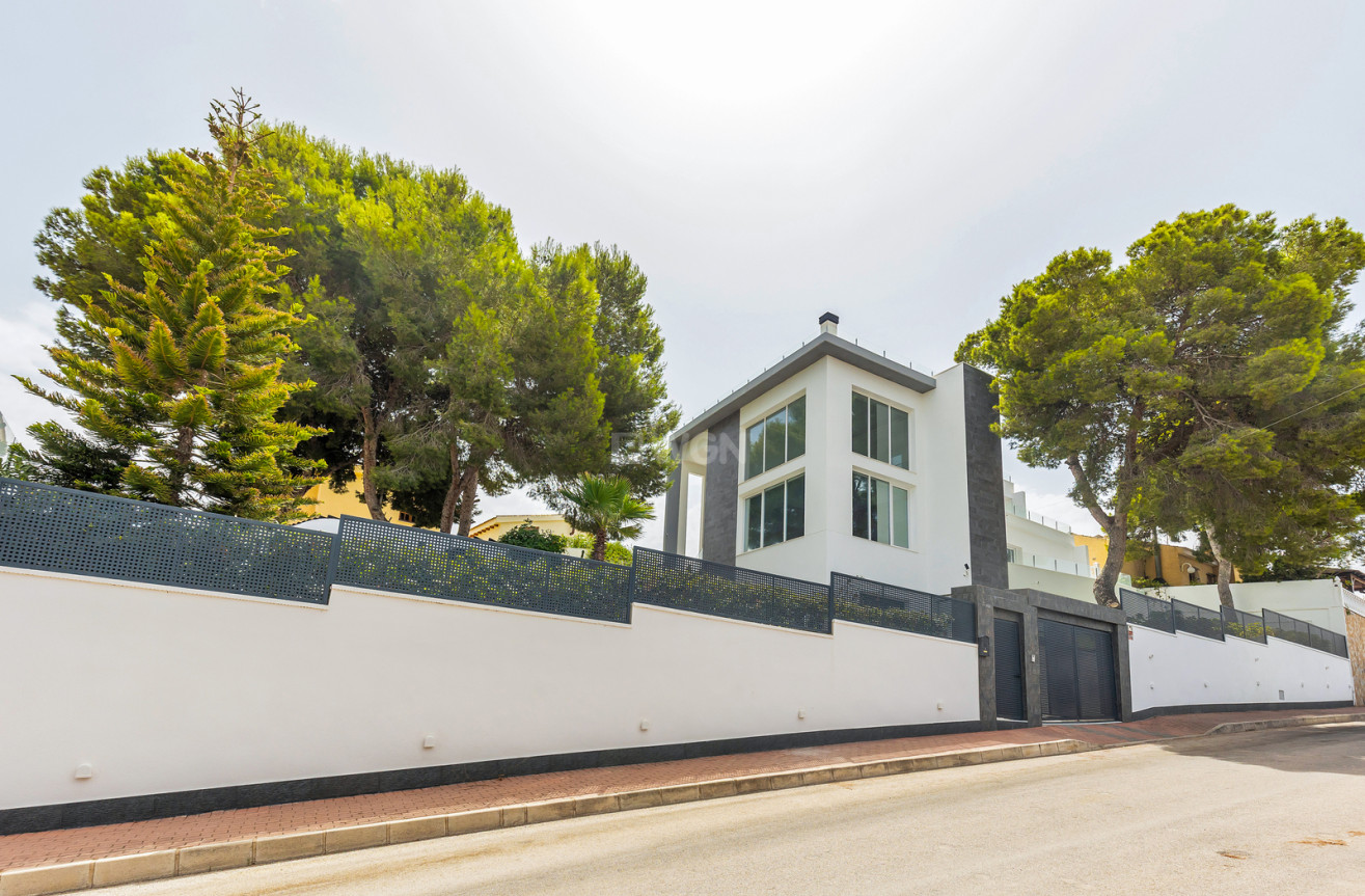 Odsprzedaż - Villa - Torrevieja - Costa Blanca