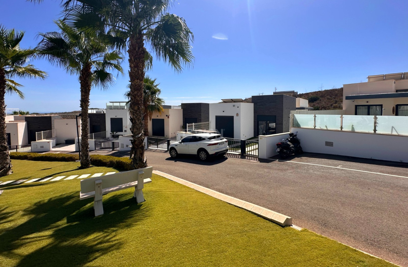 Reventa - Villa - San Miguel de Salinas - Inland