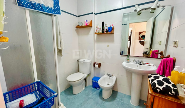 Resale - Apartment / flat - Torrevieja - Costa Blanca