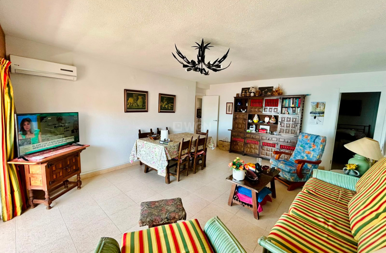 Resale - Apartment / flat - Torrevieja - Costa Blanca
