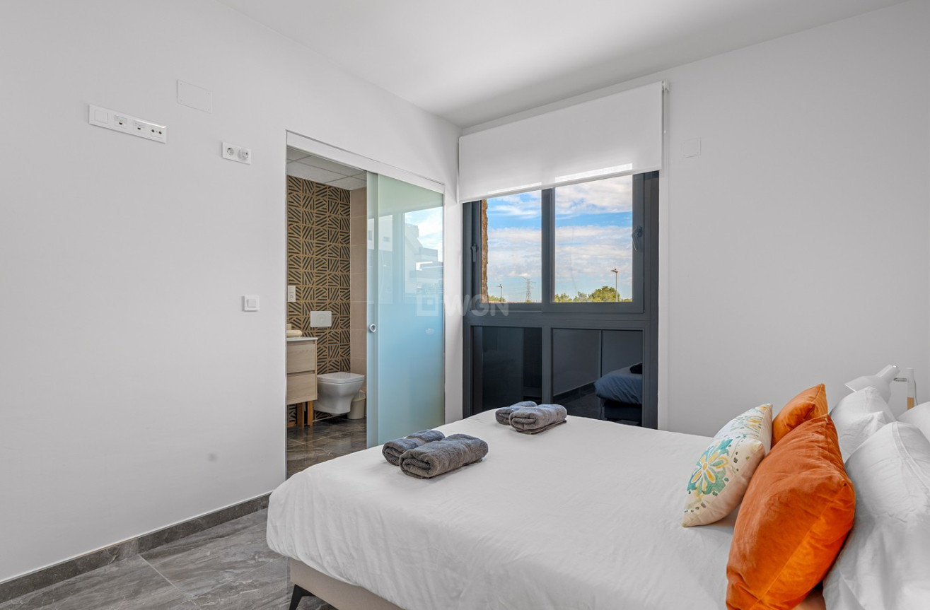Wiederverkauf - Wohnung - Orihuela Costa - Costa Blanca