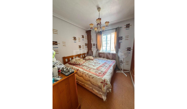 Odsprzedaż - Villa - Orihuela Costa - Lomas de Cabo Roig