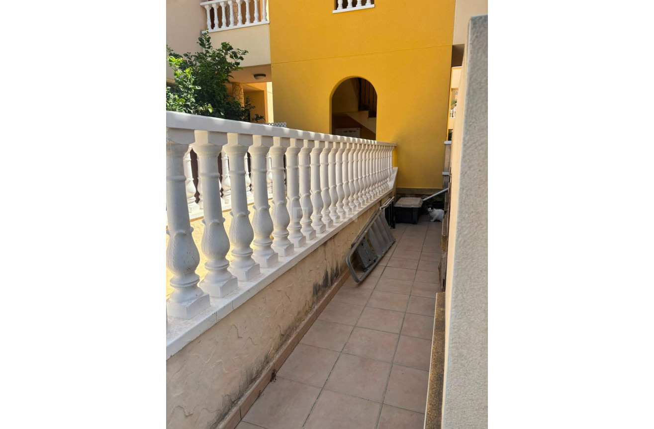 Odsprzedaż - Villa - Orihuela Costa - Lomas de Cabo Roig