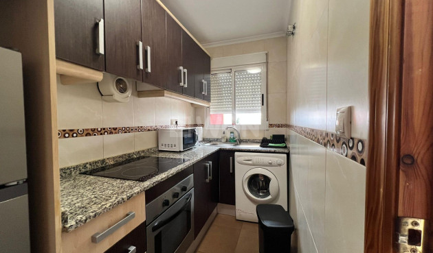 Odsprzedaż - Mieszkanie w bloku - Torrevieja - Centro