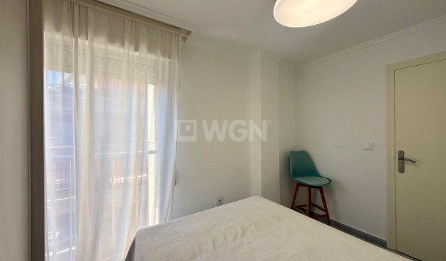 Resale - Apartment / flat - Torrevieja - Playa del Cura