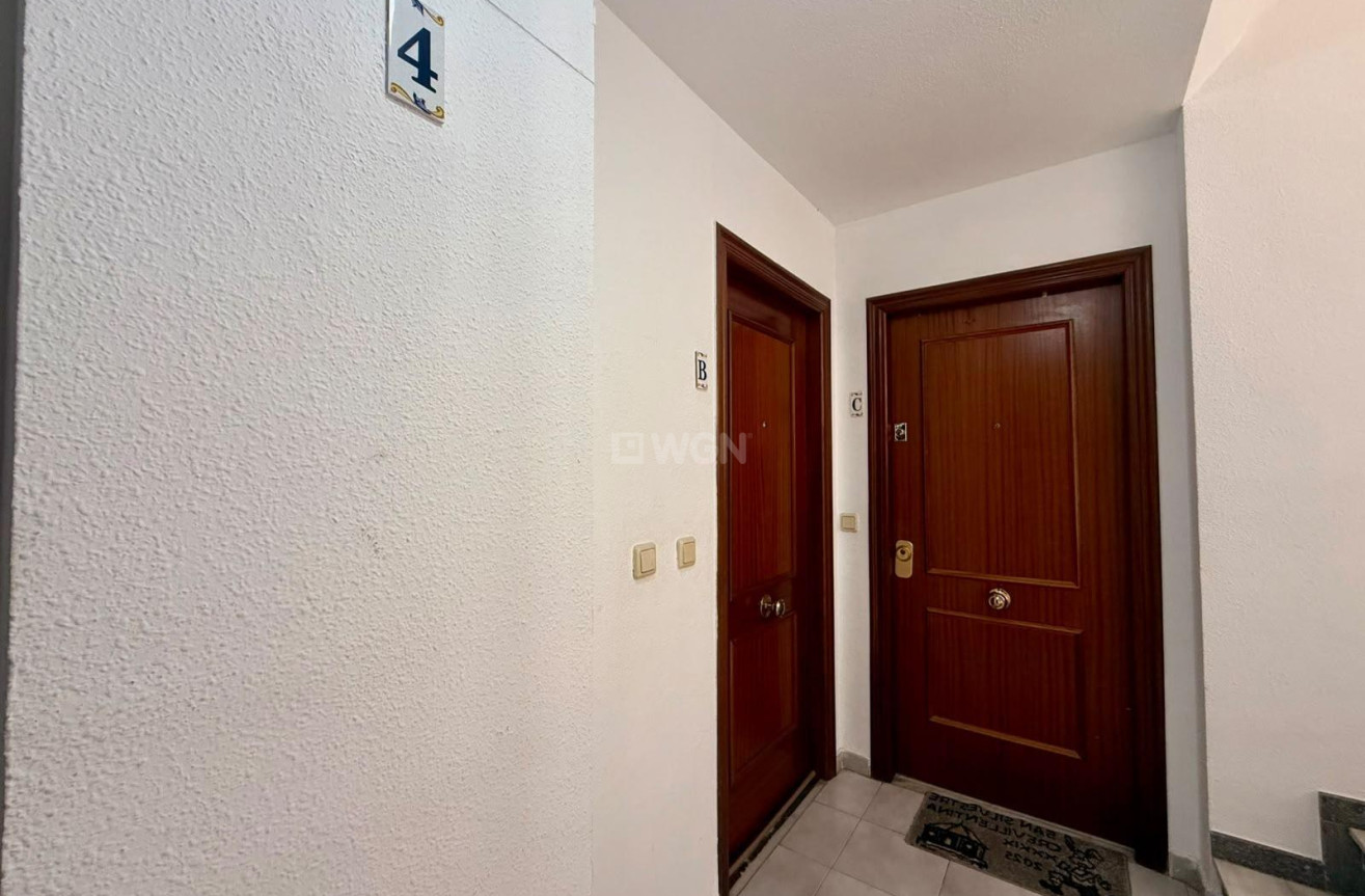 Resale - Apartment / flat - Torrevieja - Playa del Cura
