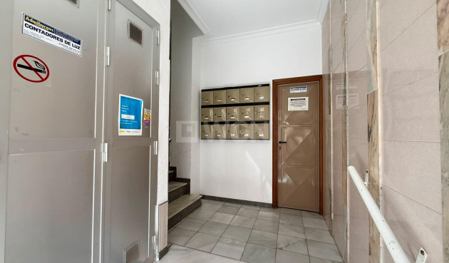 Resale - Apartment / flat - Torrevieja - Playa del Cura