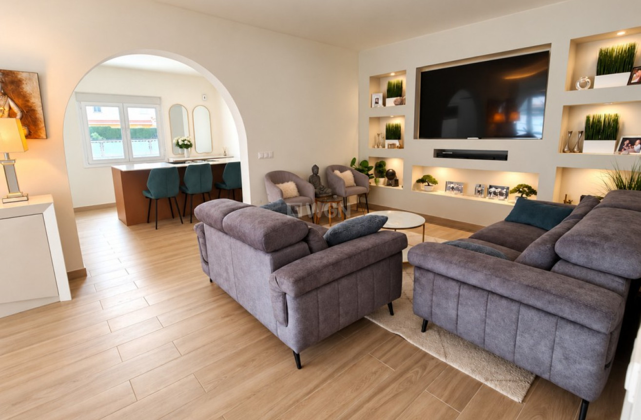 Odsprzedaż - Villa - Ciudad Quesada - Costa Blanca