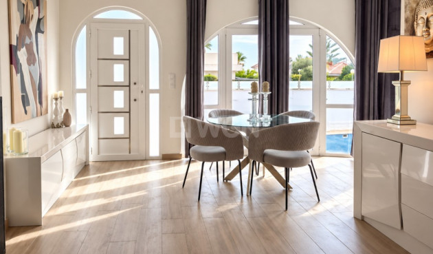 Odsprzedaż - Villa - Ciudad Quesada - Costa Blanca