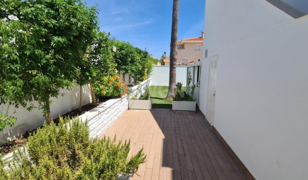 Odsprzedaż - Villa - Ciudad Quesada - Costa Blanca