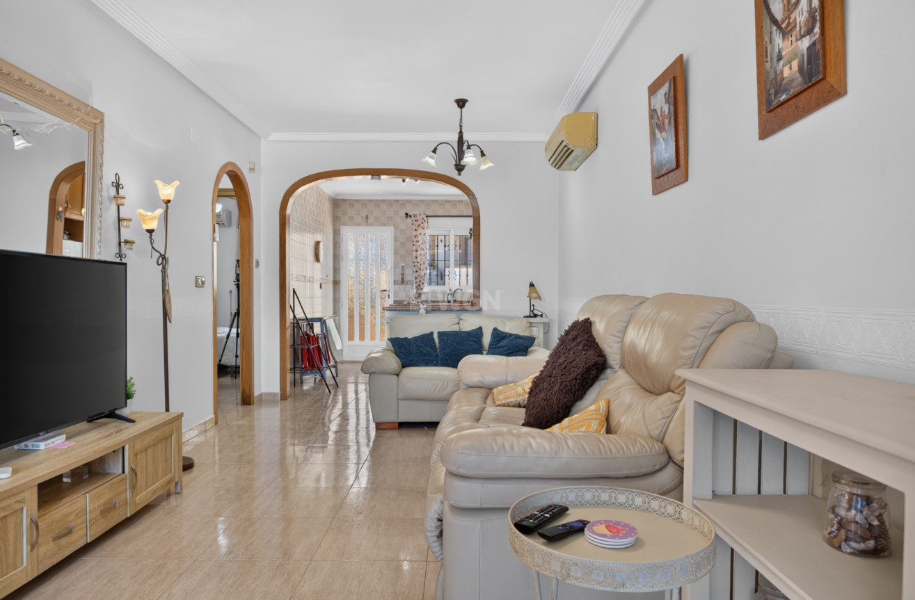 Odsprzedaż - Villa - Orihuela Costa - Costa Blanca