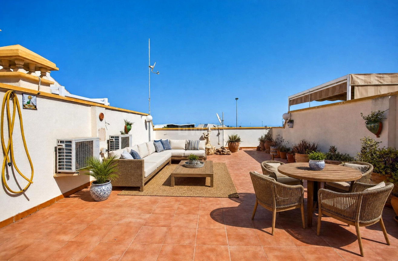 Odsprzedaż - Villa - Orihuela Costa - Costa Blanca