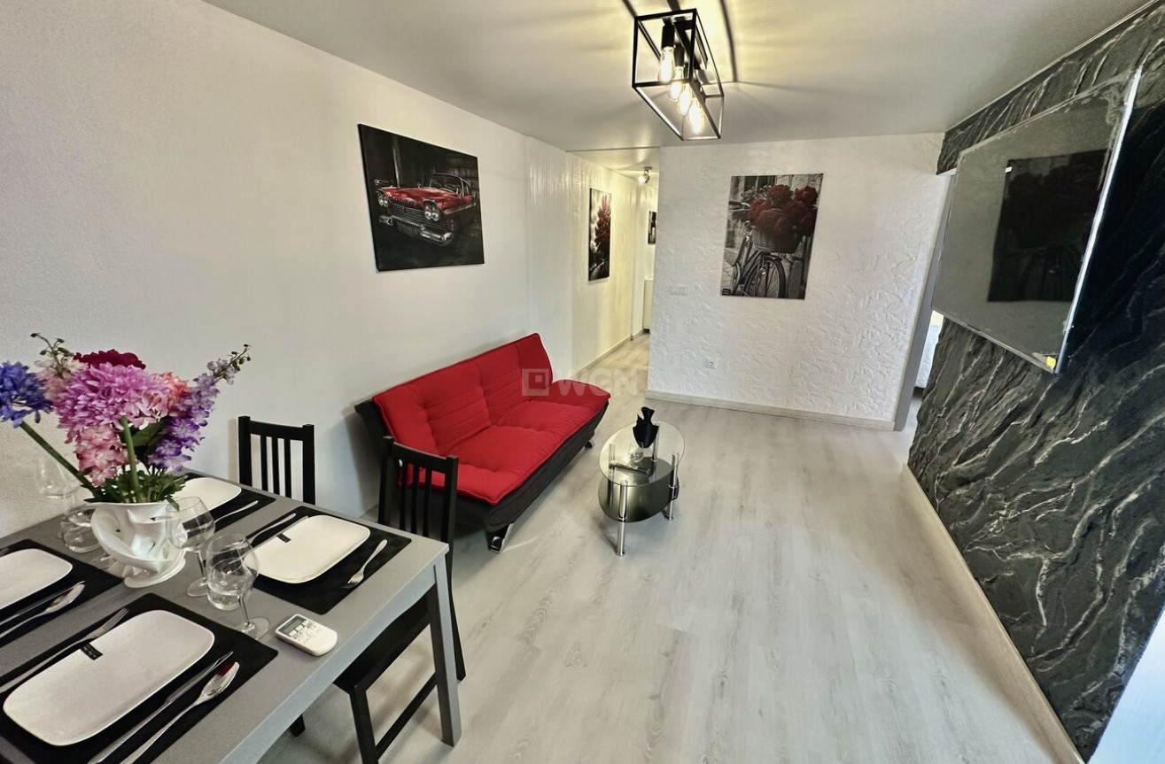 Odsprzedaż - Mieszkanie w bloku - Torrevieja - Centro