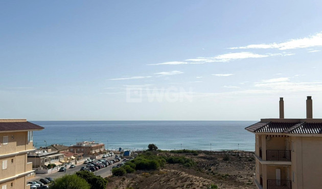 Odsprzedaż - Mieszkanie w bloku - Torrevieja - Los Europeos
