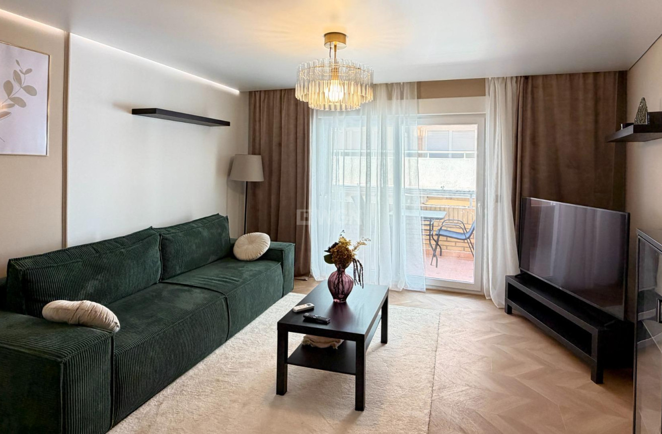 Resale - Apartment / flat - Torrevieja - Playa del Cura