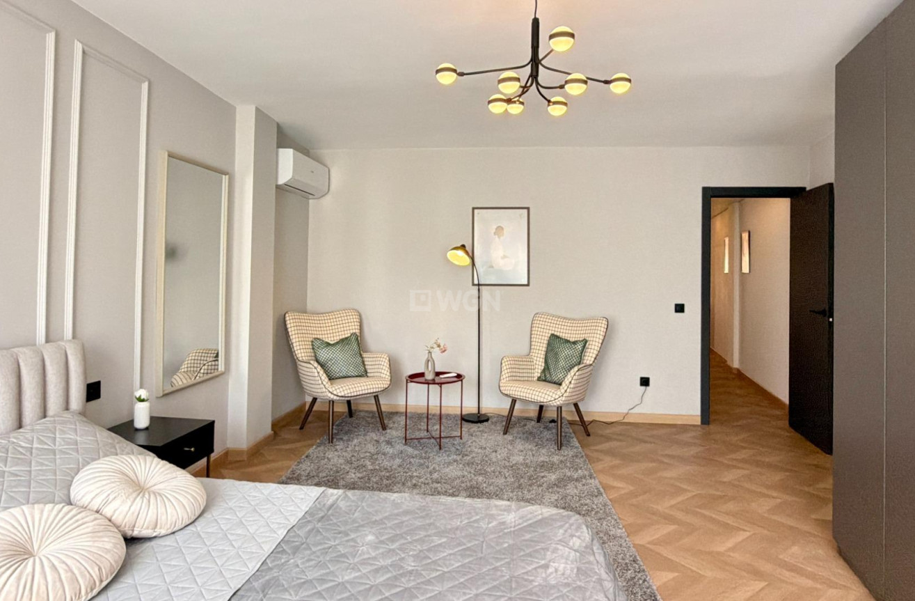 Resale - Apartment / flat - Torrevieja - Playa del Cura