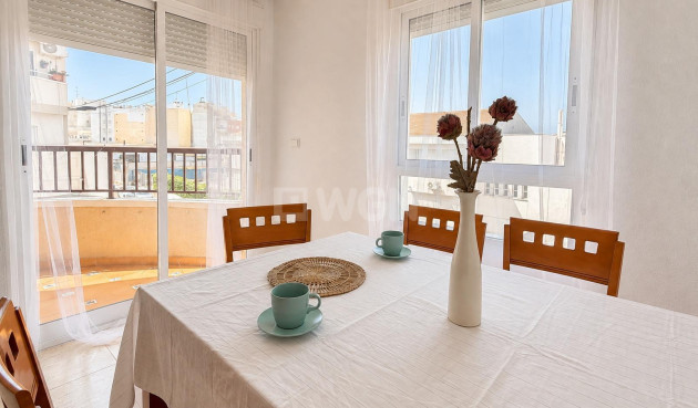 Reventa - Apartamento / piso - Torrevieja - PARQUE DE LAS NACIONES