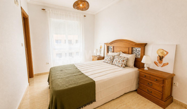 Reventa - Apartamento / piso - Torrevieja - PARQUE DE LAS NACIONES