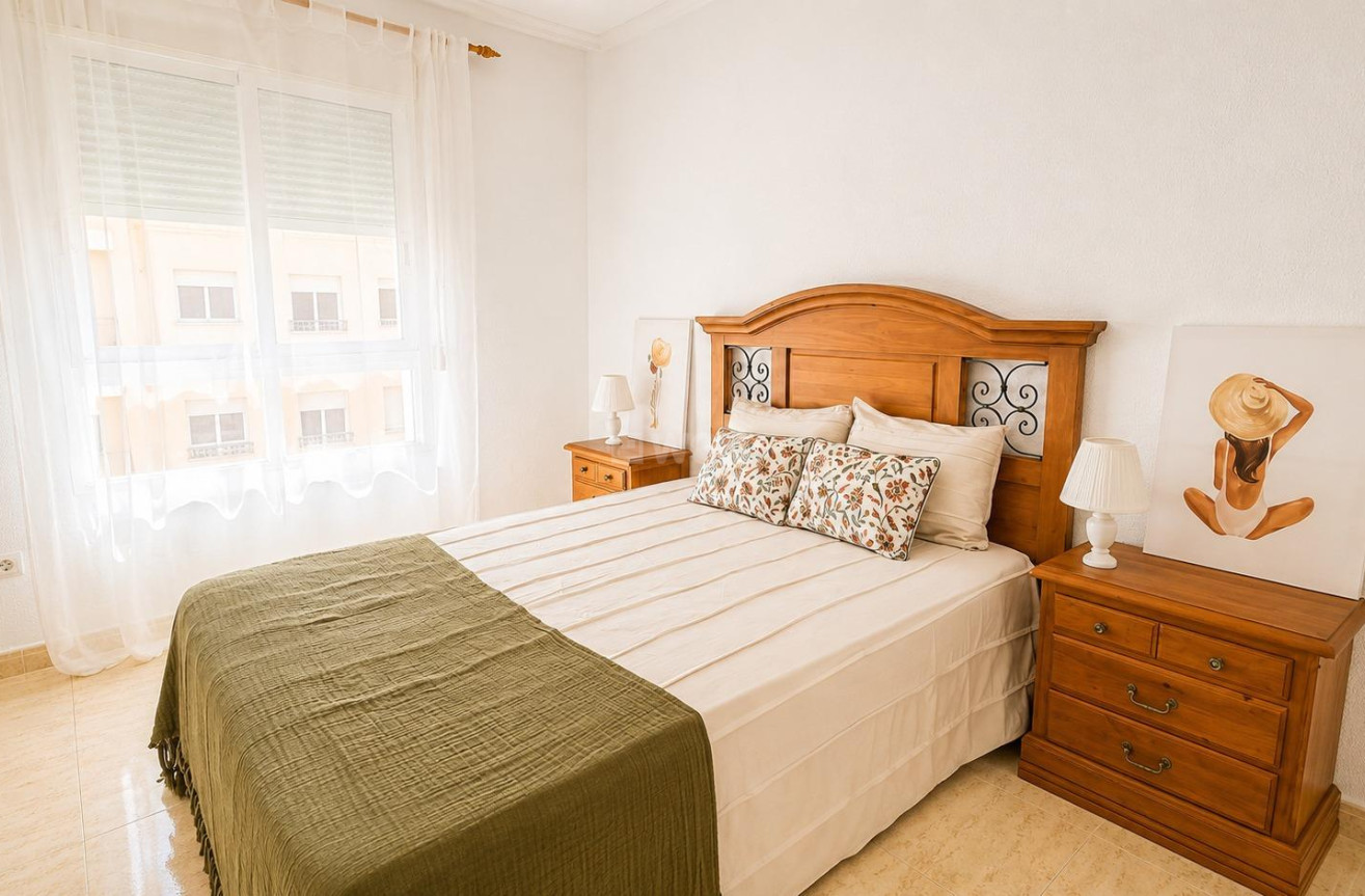 Reventa - Apartamento / piso - Torrevieja - PARQUE DE LAS NACIONES
