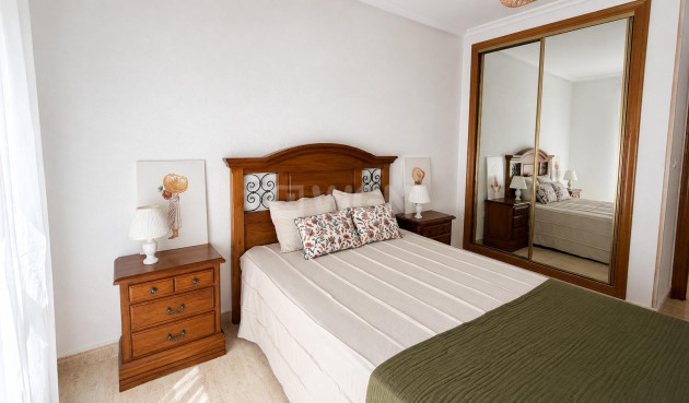 Reventa - Apartamento / piso - Torrevieja - PARQUE DE LAS NACIONES