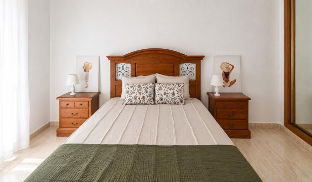 Reventa - Apartamento / piso - Torrevieja - PARQUE DE LAS NACIONES