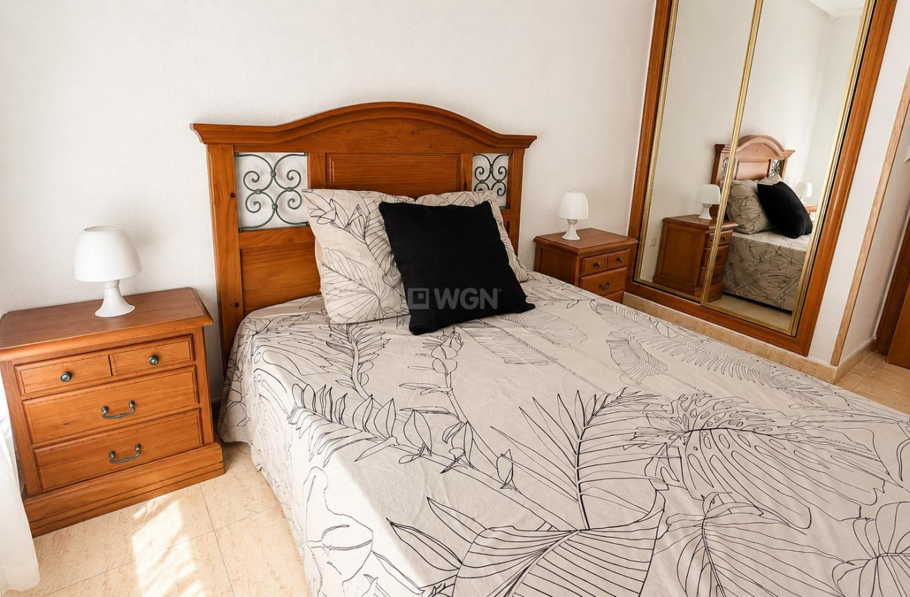 Reventa - Apartamento / piso - Torrevieja - PARQUE DE LAS NACIONES