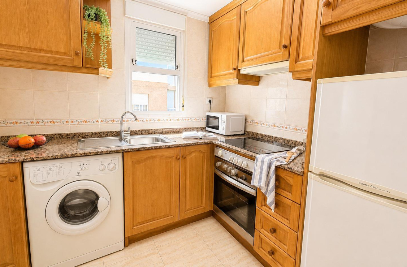 Reventa - Apartamento / piso - Torrevieja - PARQUE DE LAS NACIONES