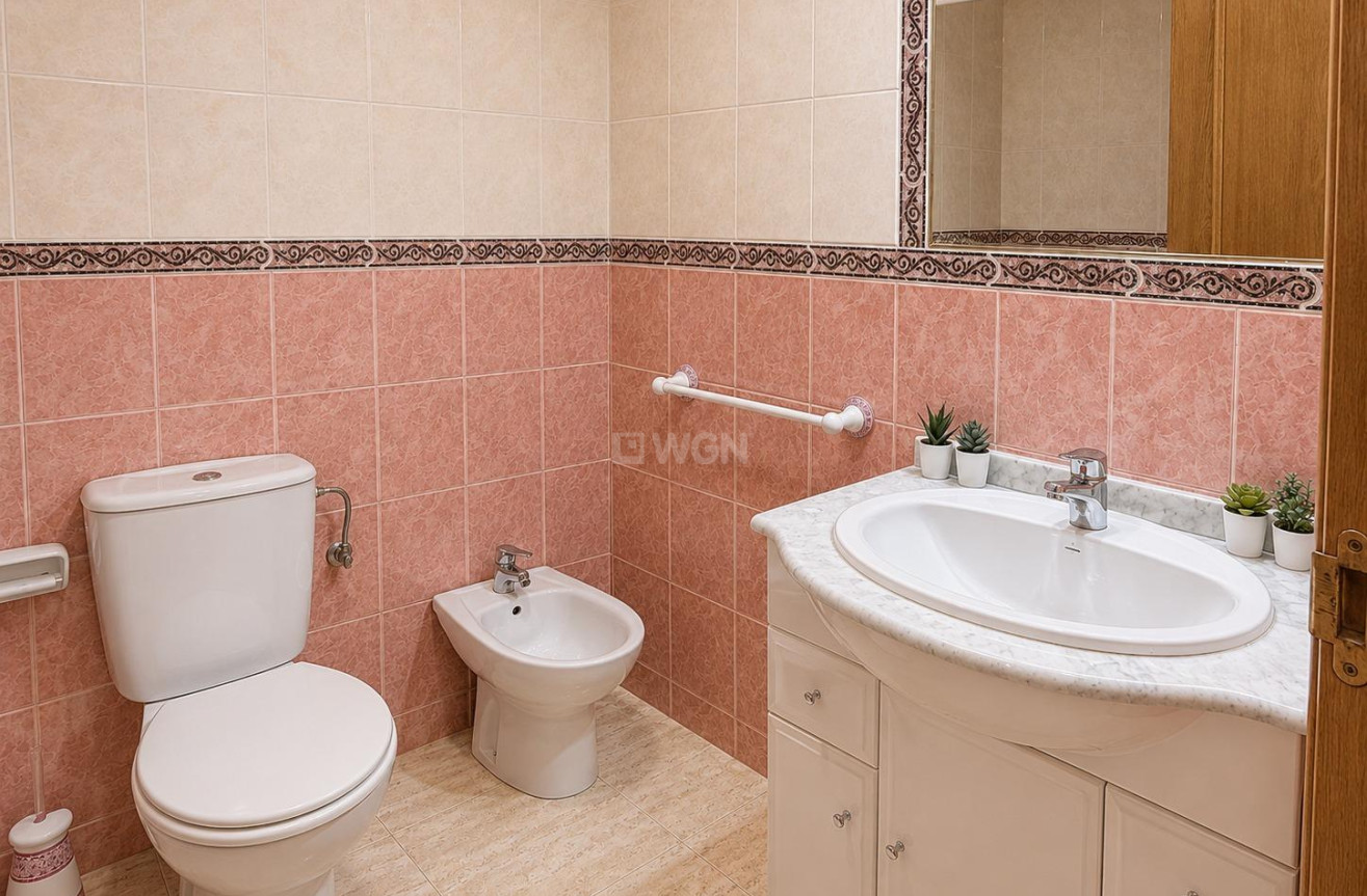 Reventa - Apartamento / piso - Torrevieja - PARQUE DE LAS NACIONES