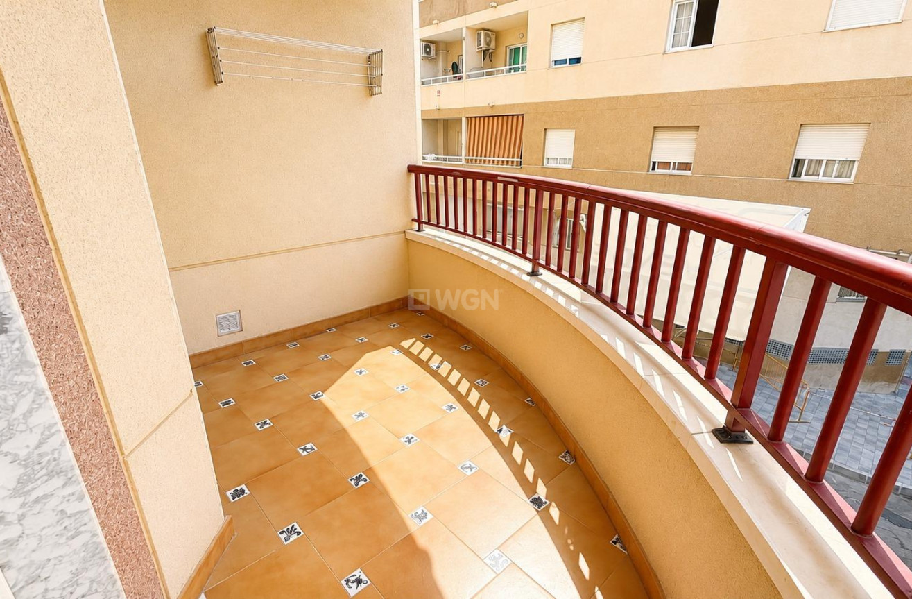 Reventa - Apartamento / piso - Torrevieja - PARQUE DE LAS NACIONES