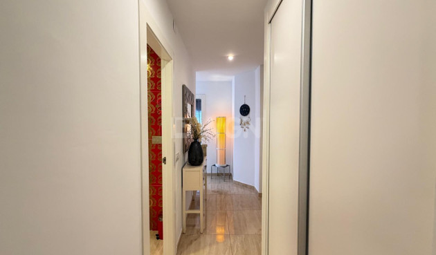 Wiederverkauf - Wohnung - Torrevieja - Paseo Maritimo