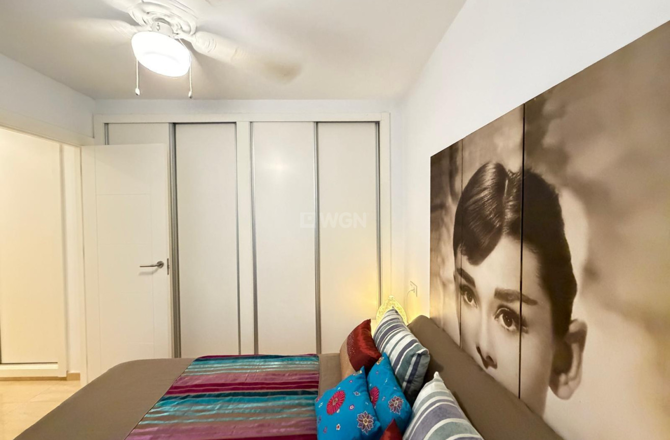 Wiederverkauf - Wohnung - Torrevieja - Paseo Maritimo