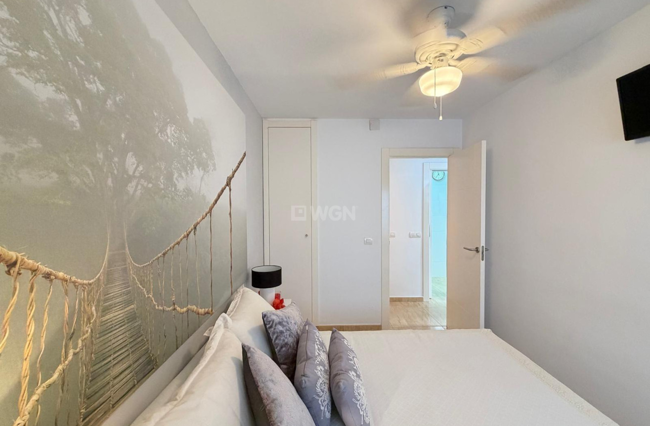 Wiederverkauf - Wohnung - Torrevieja - Paseo Maritimo
