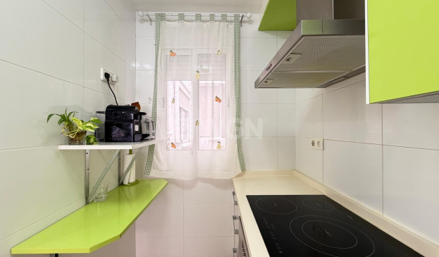 Wiederverkauf - Wohnung - Torrevieja - Paseo Maritimo