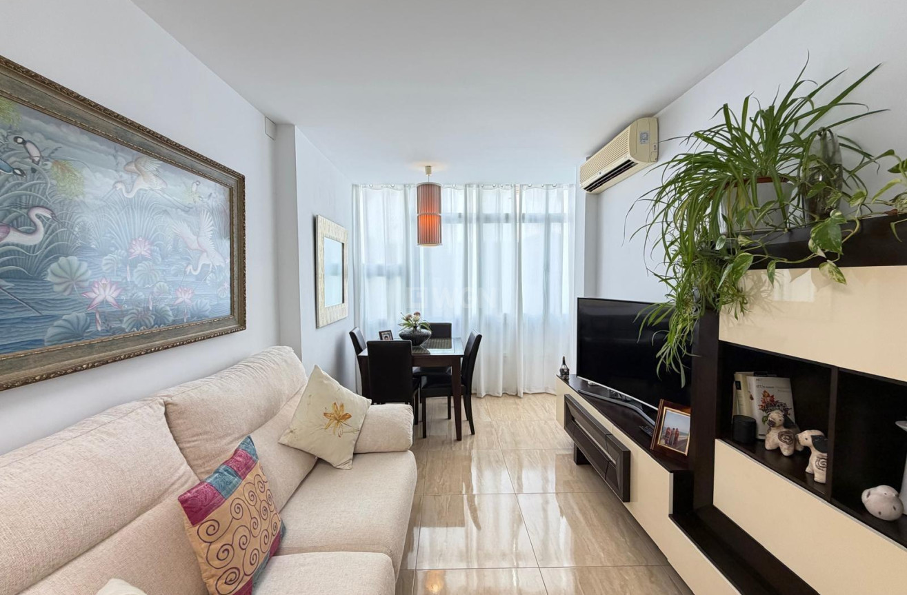 Wiederverkauf - Wohnung - Torrevieja - Paseo Maritimo