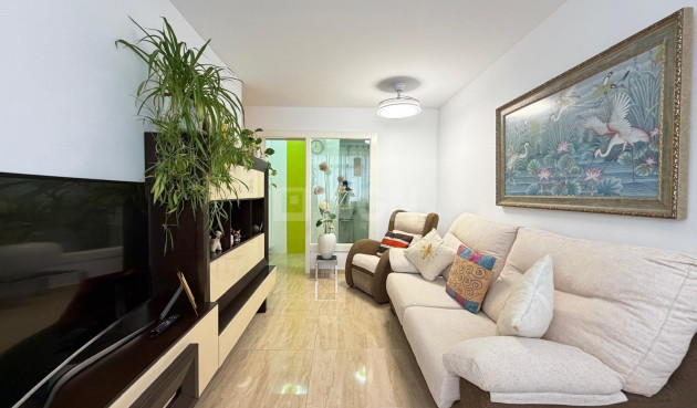 Wiederverkauf - Wohnung - Torrevieja - Paseo Maritimo