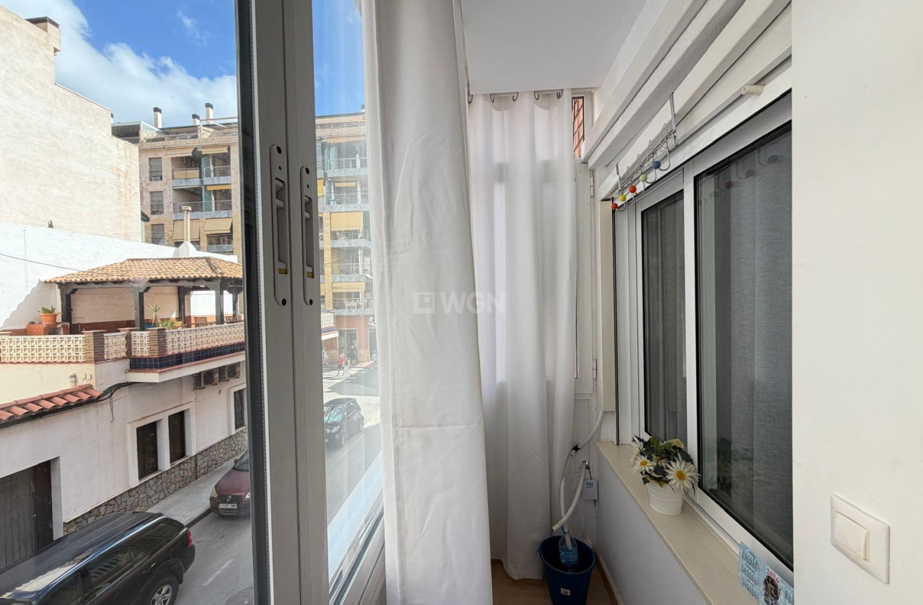 Wiederverkauf - Wohnung - Torrevieja - Paseo Maritimo