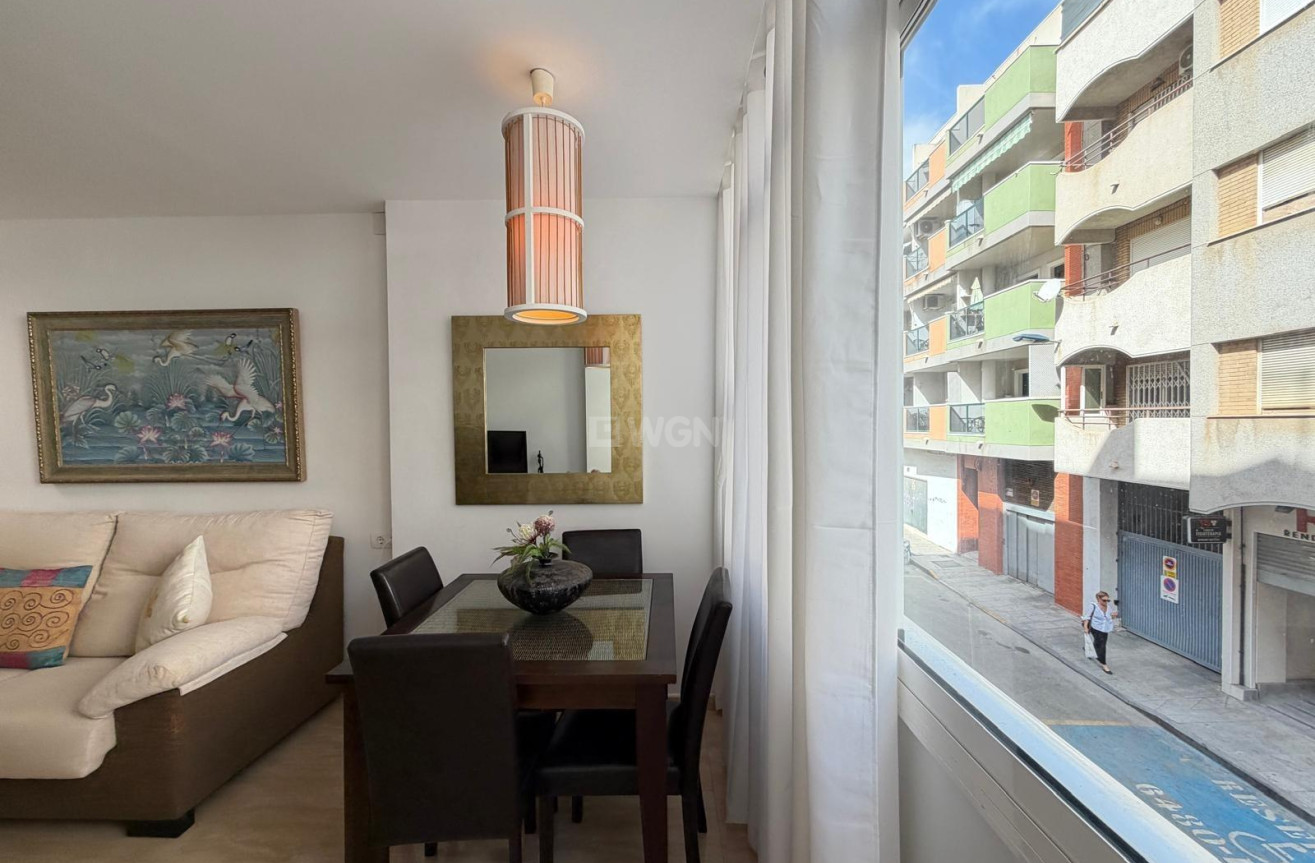 Wiederverkauf - Wohnung - Torrevieja - Paseo Maritimo