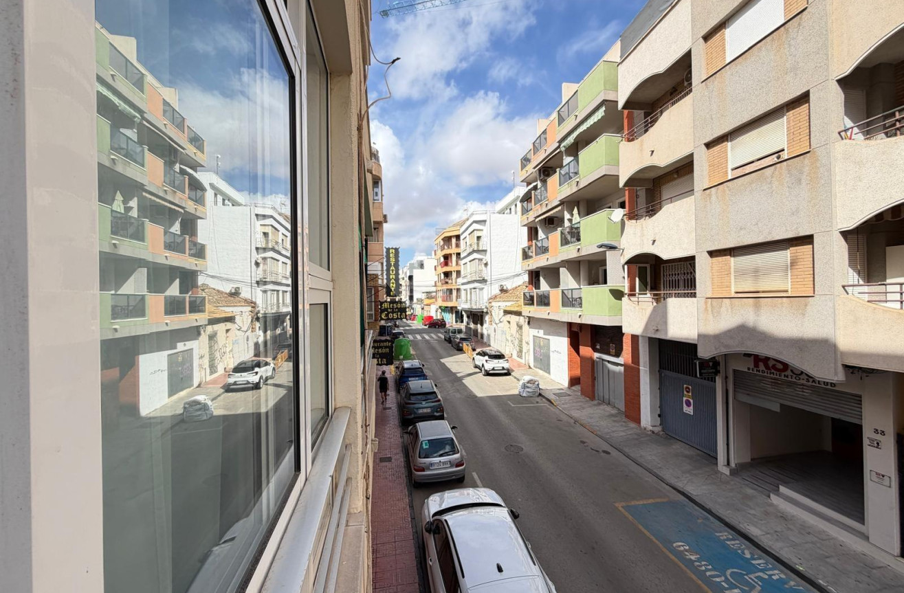 Wiederverkauf - Wohnung - Torrevieja - Paseo Maritimo