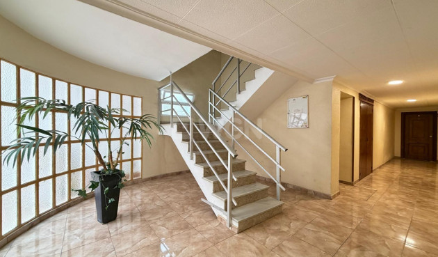Wiederverkauf - Wohnung - Torrevieja - Paseo Maritimo