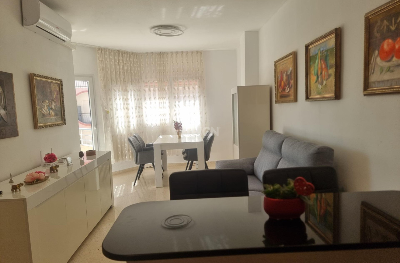 Wiederverkauf - Wohnung - Torrevieja - Playa de los Locos