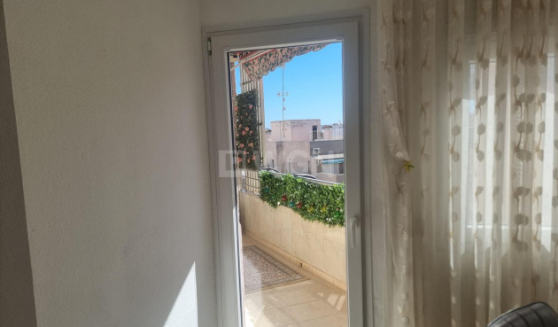 Wiederverkauf - Wohnung - Torrevieja - Playa de los Locos