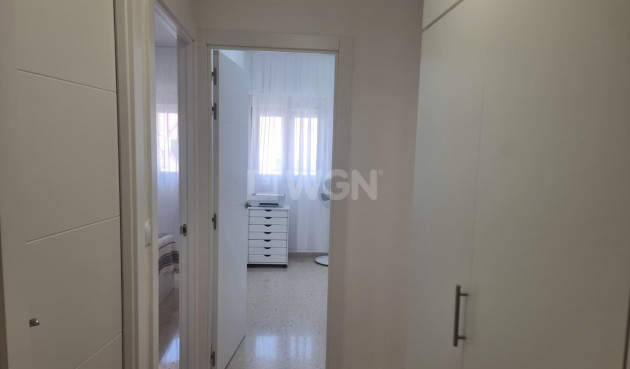 Wiederverkauf - Wohnung - Torrevieja - Playa de los Locos