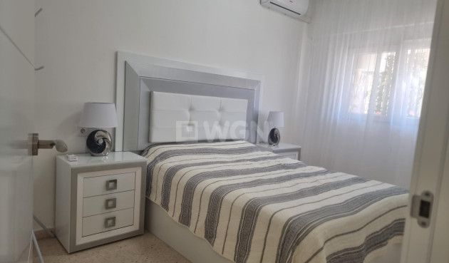 Wiederverkauf - Wohnung - Torrevieja - Playa de los Locos
