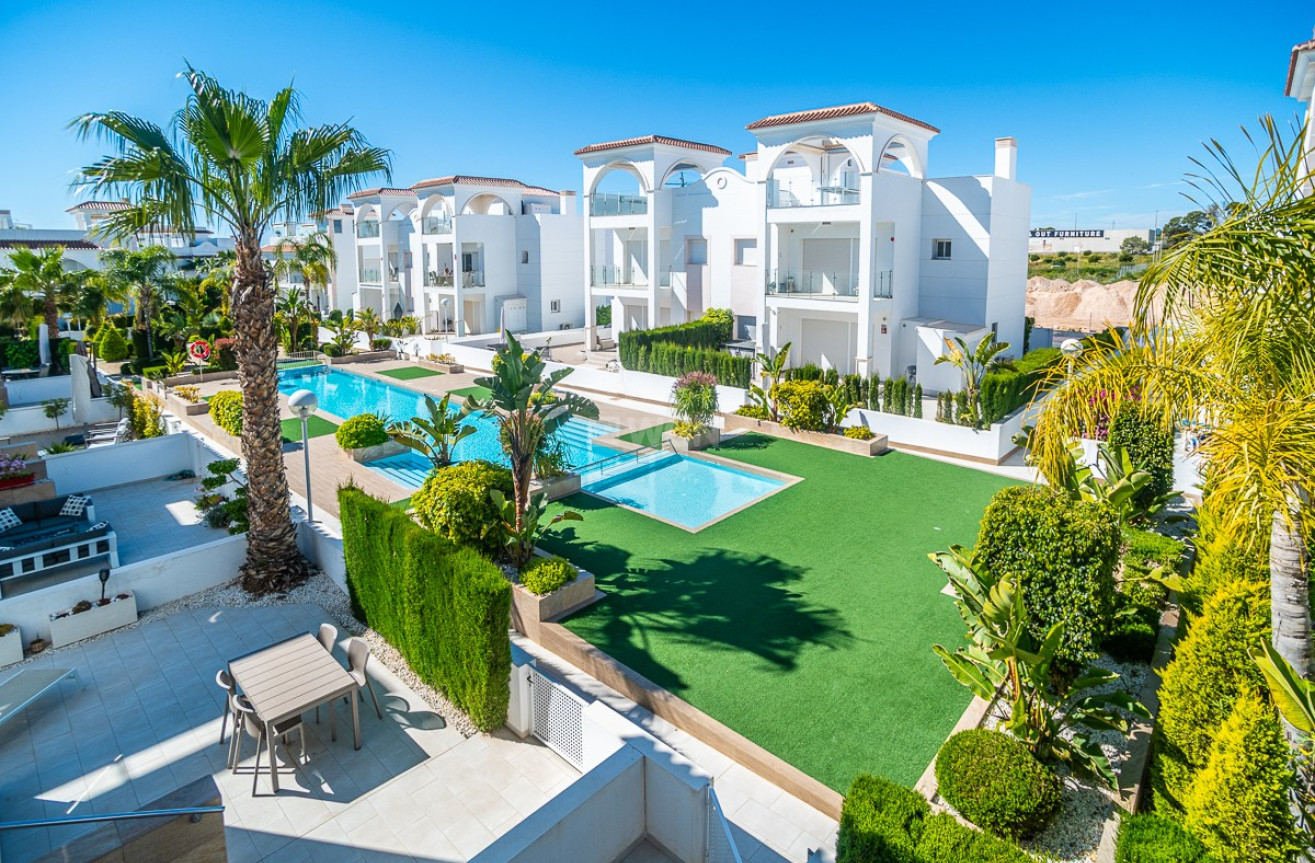 Odsprzedaż - Villa - Ciudad Quesada - Costa Blanca