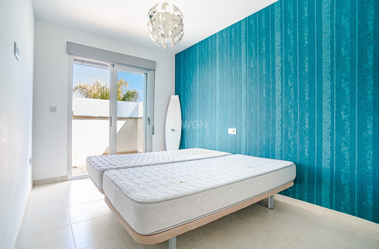 Odsprzedaż - Villa - San Pedro del Pinatar - Costa Calida
