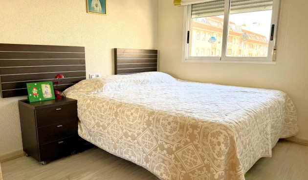 Reventa - Apartamento / piso - Torrevieja - El Molino