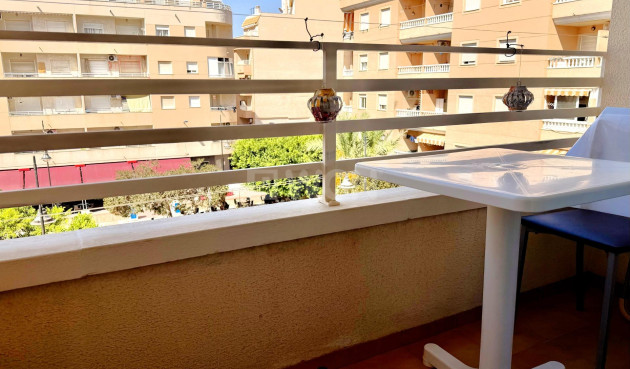 Reventa - Apartamento / piso - Torrevieja - El Molino